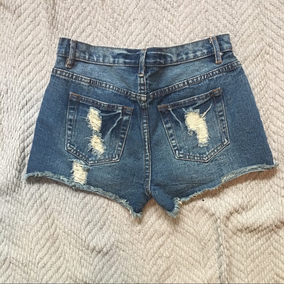High Waisted Lightly Distressed Denim Shorts. - Picture 2 of 5